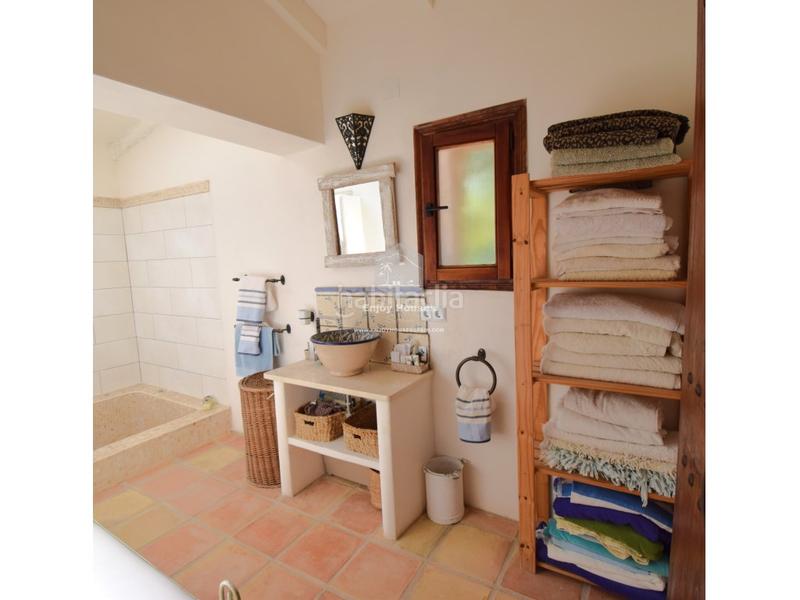 Foto dec8192b-4fc4-45a5-b5da-9f9e701c1fa7. Casa con riscaldamento parcheggio piscina in Montgó - Ermita Xàbia