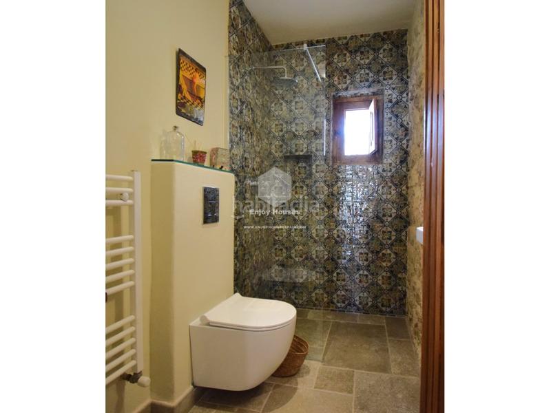 Foto e7a02d53-11e1-4389-8bc6-bf49c3f9b954. Casa con riscaldamento parcheggio piscina in Montgó - Ermita Xàbia