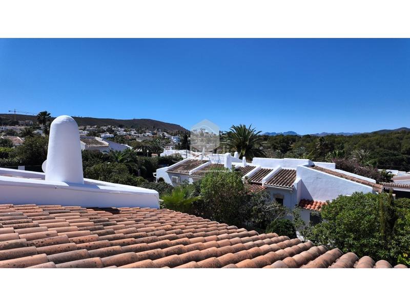 Foto be734520-8135-43eb-a40f-1685bd127c01. Casa espaciosa villa independiente con dos entradas, jardín privado y piscina en pinosol en Xàbia