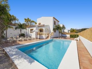Location Maison à La Granadella - Costa Nova. Villa de 3 dormitorios con piscina perfectamente ubicada en jada