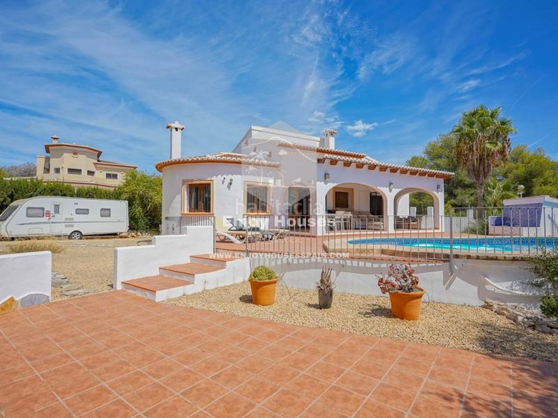 Foto 99e2c63d-20db-4207-b739-3e30e474a3bd. Casa amb piscina a Portichol-Balcón al Mar Xàbia