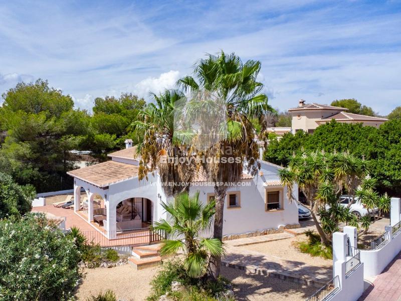 Foto cf46bfa3-eee5-49fa-8d8b-c429c7d6ed56. Casa amb piscina a Portichol-Balcón al Mar Xàbia