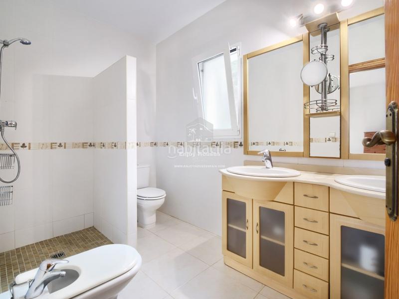 Foto 0476b0cb-6930-4816-8e9c-d4af58fbb1a6. Casa con piscina in Partida Comunes-Adsubia Xàbia