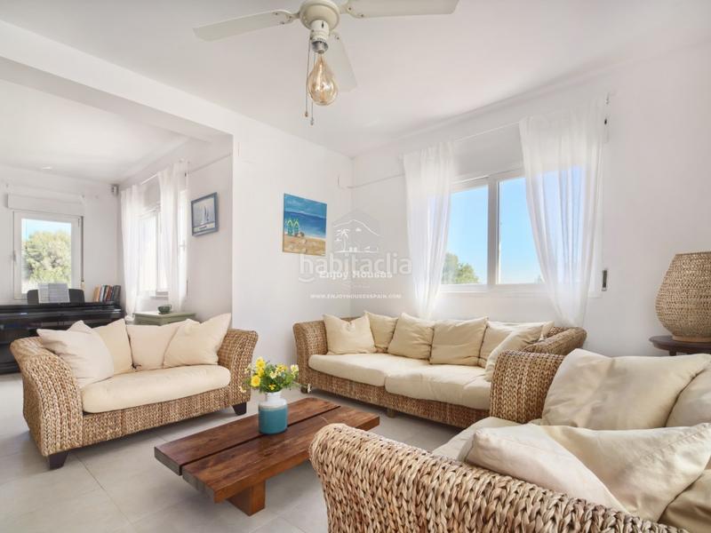 Foto c2d25fab-ea5a-4358-bbe0-8c3884a3f038. Casa con piscina in Partida Comunes-Adsubia Xàbia