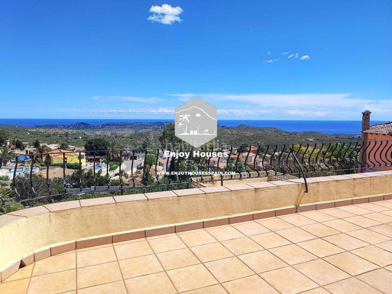 Foto 242d495f-0142-44ba-8794-db8b345492f3. Casa a Cumbre del Sol Poble Nou de Benitatxell (el)