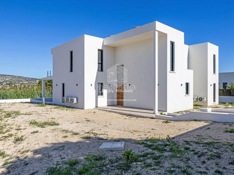 Foto 14966c6c-7b9b-4c42-a8ff-c7405956f2fe. Casa amb aparcament piscina a Partida Comunes-Adsubia Xàbia