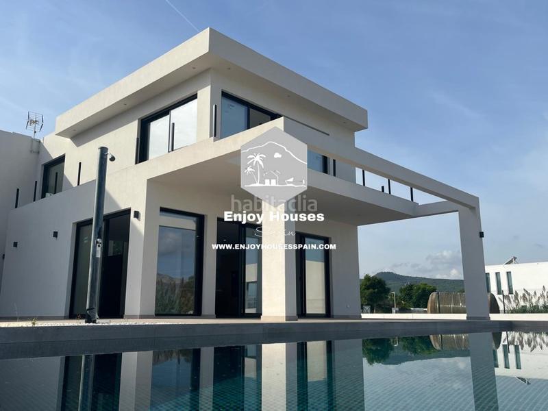 Foto 5c76fbee-66e3-469f-9c22-954f3d3d491a. Casa amb aparcament piscina a Partida Comunes-Adsubia Xàbia