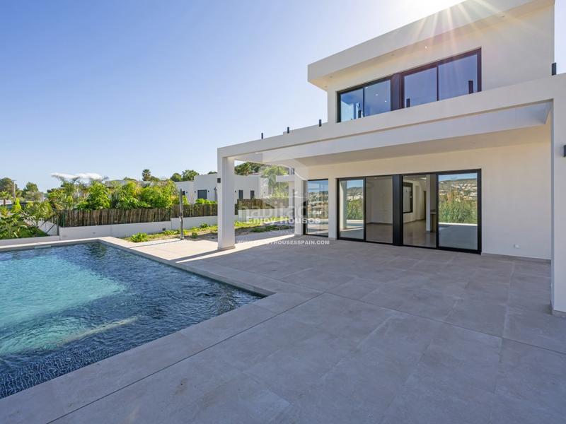 Foto fcea2fc7-cba5-4ea3-b0ce-c0cfbfe8e12d. Casa amb aparcament piscina a Partida Comunes-Adsubia Xàbia