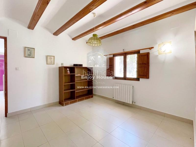 Foto 76614fcb-863a-4cc0-94bf-a5ecd4d99807. Casa con piscina in Partida Tosal - Zona dels Castellans Xàbia