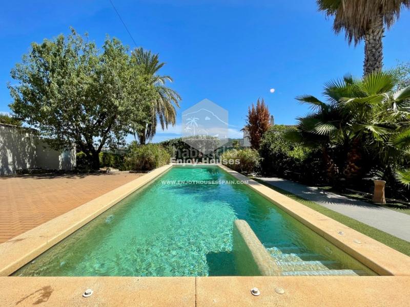 Foto 80f688ef-720e-4add-8f7c-177a7a8c7617. Casa con piscina in Partida Tosal - Zona dels Castellans Xàbia