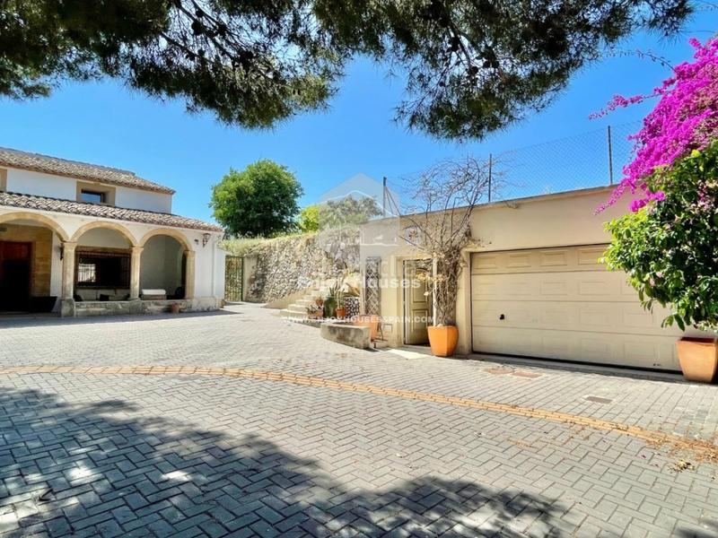 Foto a79cb569-4082-4093-83b3-719d4fde51ff. Casa con piscina in Partida Tosal - Zona dels Castellans Xàbia