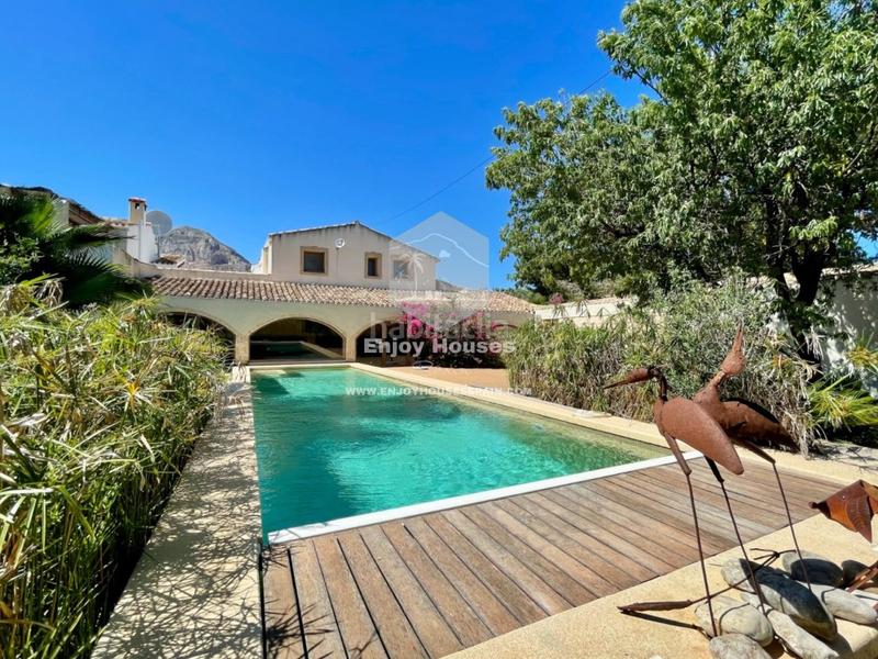 Foto b7310d16-b767-4075-8fa4-76ec97bb2263. Casa con piscina in Partida Tosal - Zona dels Castellans Xàbia