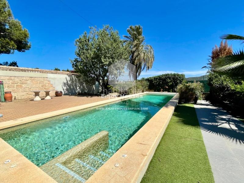 Foto c730991a-efe2-4477-bed7-4bb288778c78. Casa con piscina in Partida Tosal - Zona dels Castellans Xàbia