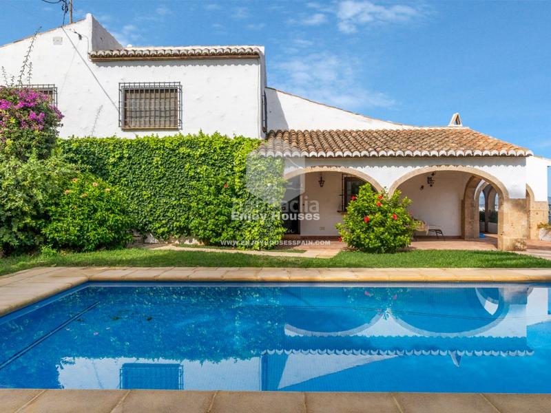 Foto f29824b0-3da1-4430-b6af-2a70c70f1c9e. Casa in Cap Martí - El Tossalet - Pinomar Xàbia