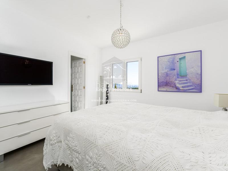 Foto 032c76c7-cf27-488a-bbd0-07e79cd4ffef. House with parking in Escandinavia-Cautivador Alfàs del Pi (l´)