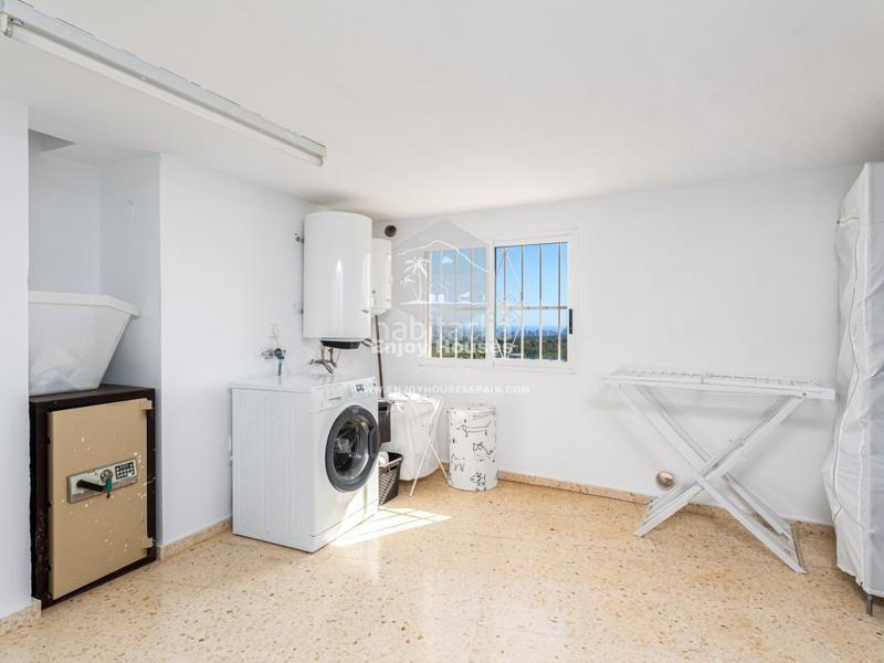 Foto 1a4effcc-a347-43f8-84a4-d69d17bf3e5c. House with parking in Escandinavia-Cautivador Alfàs del Pi (l´)