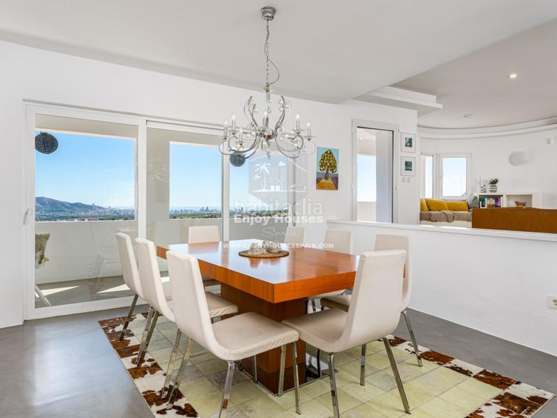 Foto 7b7aa099-dd36-4e53-9449-cb9464bc7348. House with parking in Escandinavia-Cautivador Alfàs del Pi (l´)