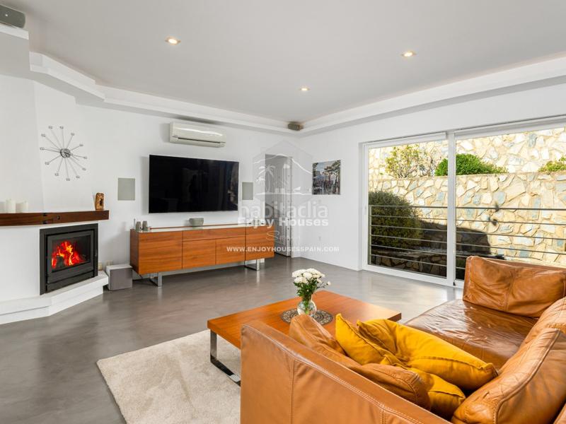 Foto b7294292-dc99-4c38-a28d-98b71b2ec3fd. House with parking in Escandinavia-Cautivador Alfàs del Pi (l´)