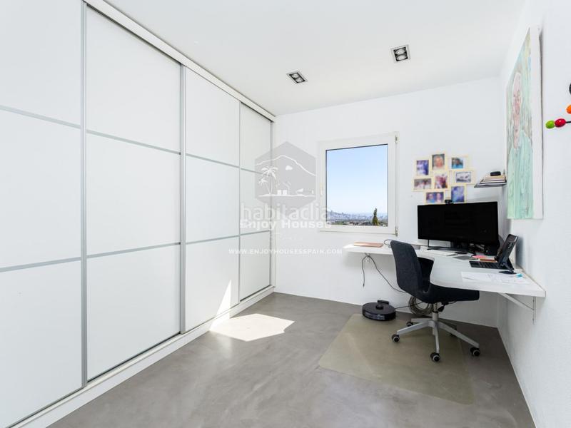 Foto c4af2edf-2115-4542-9159-b8667d910296. House with parking in Escandinavia-Cautivador Alfàs del Pi (l´)