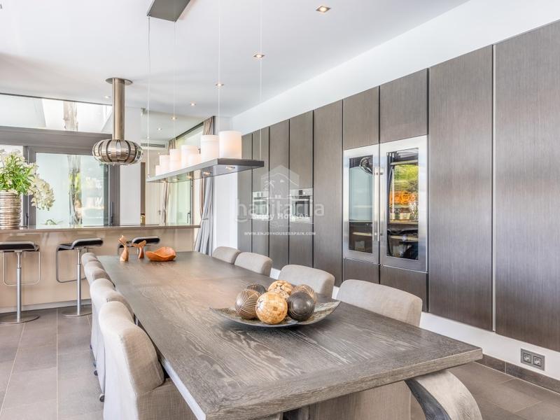 Foto 0488664c-7871-4dfe-bef0-a4b49cff815b. Maison avec piscine dans Altea la vella Altea