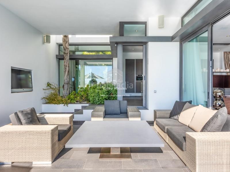 Foto 1c113788-ccc9-4480-9101-ed19047bb090. Maison avec piscine dans Altea la vella Altea