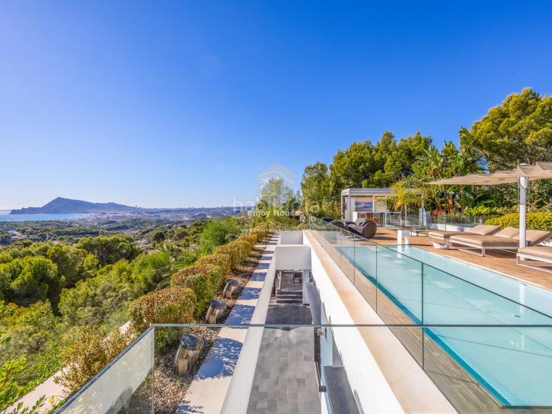 Foto a05ebe25-11a7-4d6b-9e75-35693bbf60eb. Maison avec piscine dans Altea la vella Altea