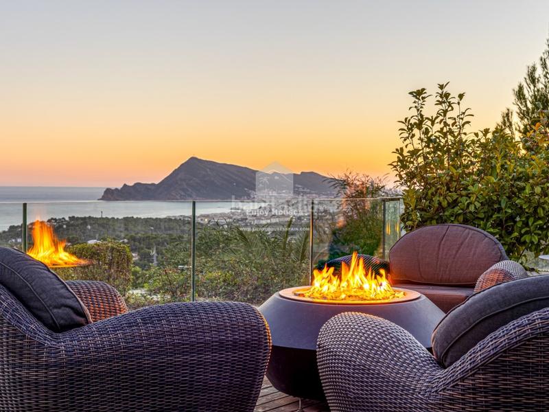 Foto aeb4a495-ae09-45bb-8276-78c1c3fc9445. Maison avec piscine dans Altea la vella Altea