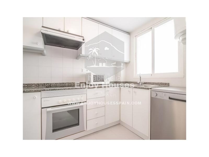 Foto 9ee2a1c1-4cd6-45d8-9dc6-9d837bbbb329. Piccolo appartamento con riscaldamento parcheggio piscina in Altea