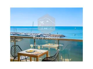 Apartament a Mascarat. Apartamento con vistas al mar y licencia turística en mascarat,