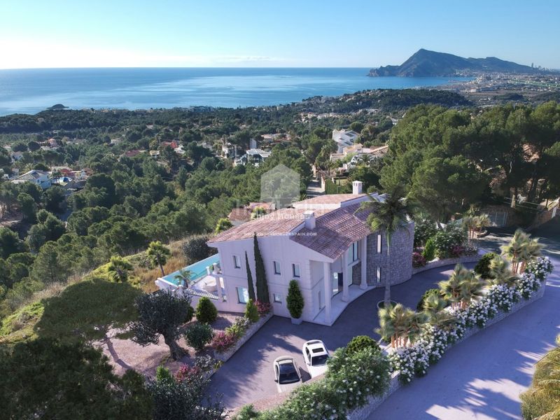 Foto bb38bc45-4094-4702-90c5-b6d868ad9930. Terreny residencial a Altea la vella Altea