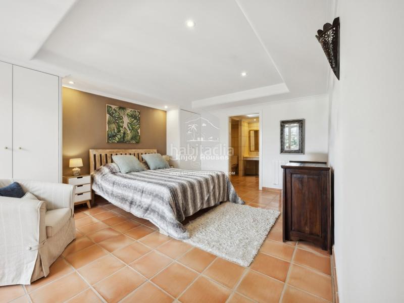 Foto 2f36239a-4958-4165-ac44-1755ab5bdf22. Maison avec chauffage parking piscine dans El Portet-Pla del Mar Moraira