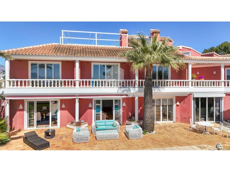 Foto 55e7079e-e5c4-4f90-8af4-018af3b9049e. Maison avec chauffage parking piscine dans El Portet-Pla del Mar Moraira