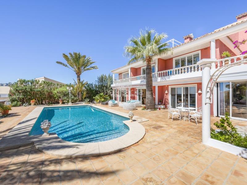 Foto 778f905c-7143-4dc8-a2e9-786a1dbf82b2. Maison avec chauffage parking piscine dans El Portet-Pla del Mar Moraira