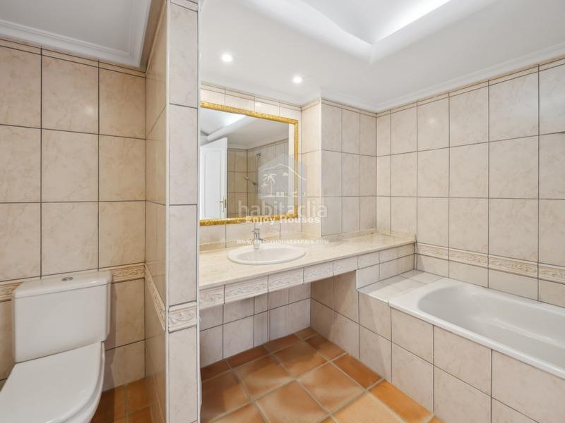 Foto 98ec3577-c2ef-4634-bd89-8387abce5a0c. Maison avec chauffage parking piscine dans El Portet-Pla del Mar Moraira