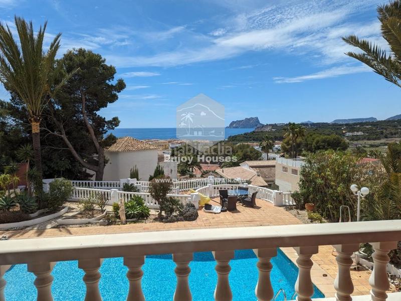 Foto d7b91569-4d2d-41e2-8e4a-22387cb98727. Maison avec chauffage parking piscine dans El Portet-Pla del Mar Moraira