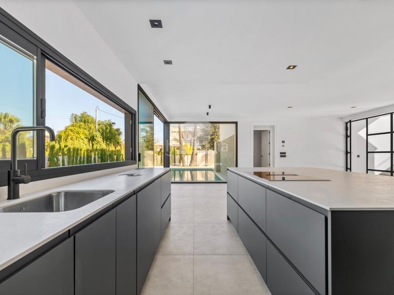 Foto 1038b5dc-2855-4db4-843e-cbd67a5de53b. House with parking pool in L´Albir Alfàs del Pi (l´)