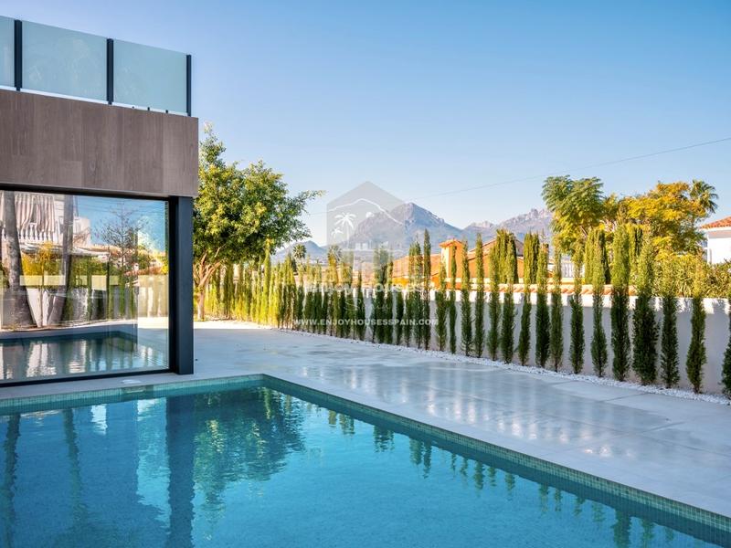 Foto c9e9112f-ff87-4676-8c7d-89f8d83fbcf7. House with parking pool in L´Albir Alfàs del Pi (l´)