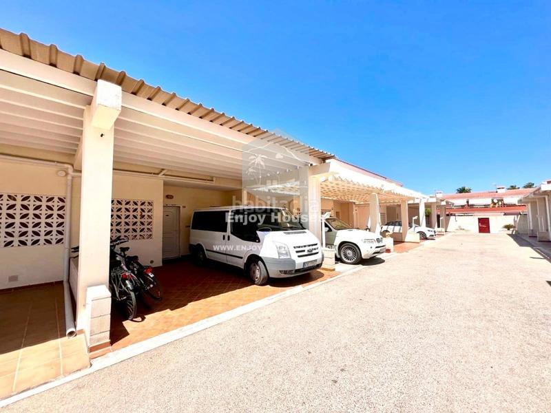 Foto d27ec64e-b3f4-477a-9615-d9a90f3bc143. Reihenhaus in Poblets (els)