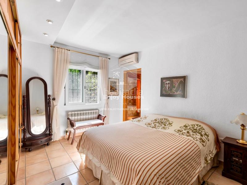 Foto 21a607ef-455e-4d4c-a91d-21a3352745d8. Casa con riscaldamento parcheggio piscina in Pueblo-Ubanizaciones Alfàs del Pi (l´)