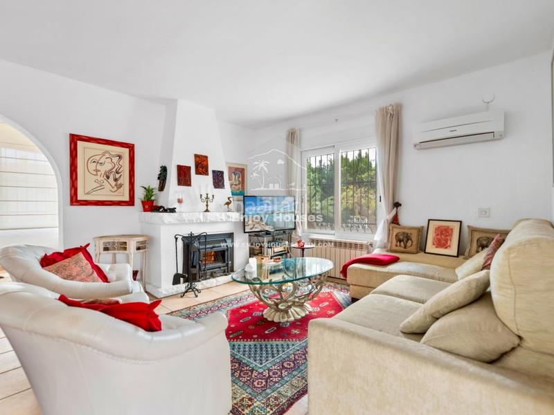 Foto 258b7b84-992d-4b19-bf48-b9a9a7dcbd10. Casa con riscaldamento parcheggio piscina in Pueblo-Ubanizaciones Alfàs del Pi (l´)