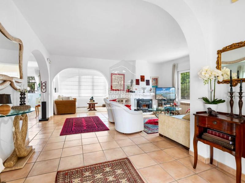 Foto 5cf6824d-813e-411b-8338-6d6e85ef109f. Casa con riscaldamento parcheggio piscina in Pueblo-Ubanizaciones Alfàs del Pi (l´)