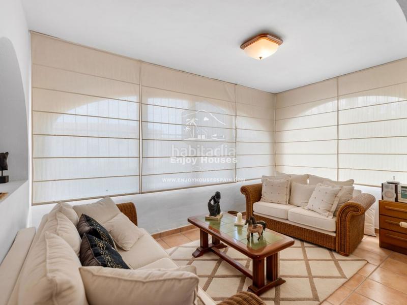 Foto de772845-fba4-49a7-8639-7d1dc917e177. Casa con riscaldamento parcheggio piscina in Pueblo-Ubanizaciones Alfàs del Pi (l´)