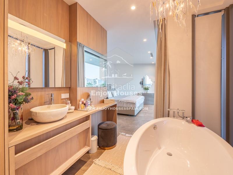 Foto 2446e007-4e4b-44b1-8342-b73f04bb2380. Casa a Golf Bahía Finestrat