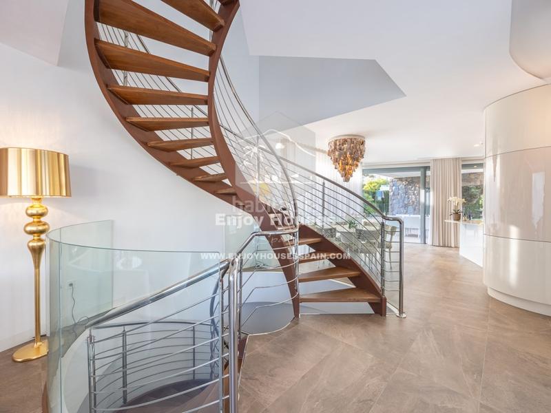 Foto 32fc7a5f-8dfb-4508-8083-cb574c94c7b7. Casa a Golf Bahía Finestrat