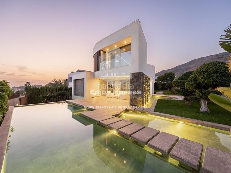 Foto 3acf4226-066e-4c4a-884a-4c44d1ebf324. Casa a Golf Bahía Finestrat