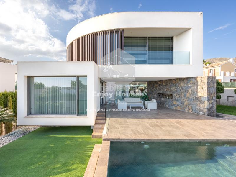 Foto 8a71fd3f-c246-4c74-b03d-208413e69494. Casa a Golf Bahía Finestrat