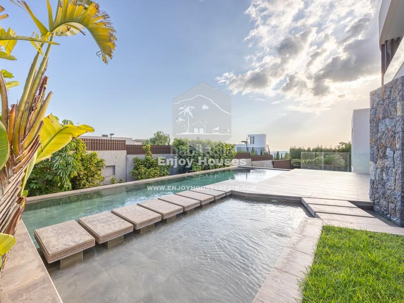 Foto a2f166fe-6fb7-407c-a422-dd1b72ea8615. Casa a Golf Bahía Finestrat