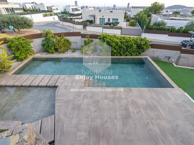 Foto d2e2d983-615f-4360-b317-b30c10f36f27. Casa a Golf Bahía Finestrat