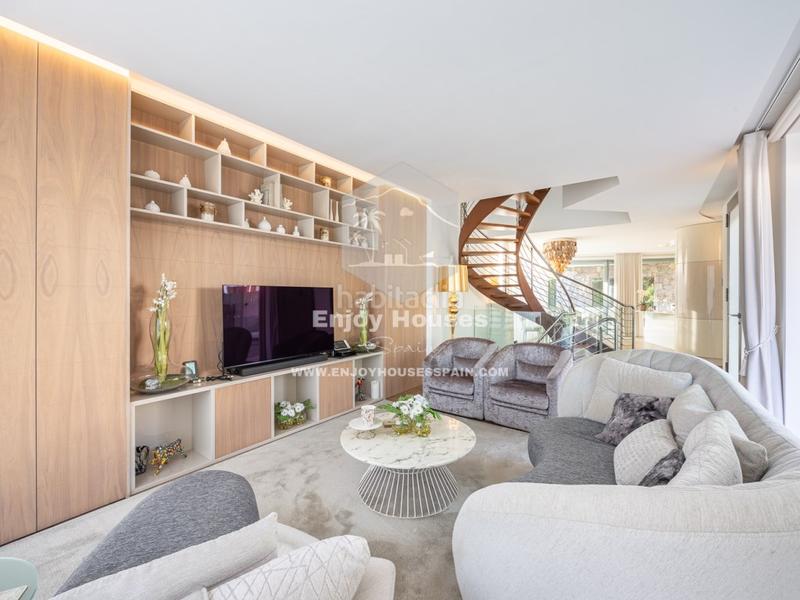 Foto dcfa8ba1-abf0-4b15-ae9f-e35a37f7beb6. Casa a Golf Bahía Finestrat