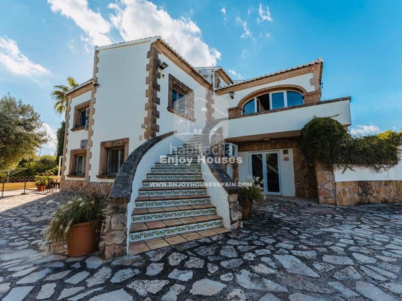 Foto 02f7c138-62d3-4ff6-9ff0-823bd428bf95. Haus in Partida Comunes-Adsubia Xàbia